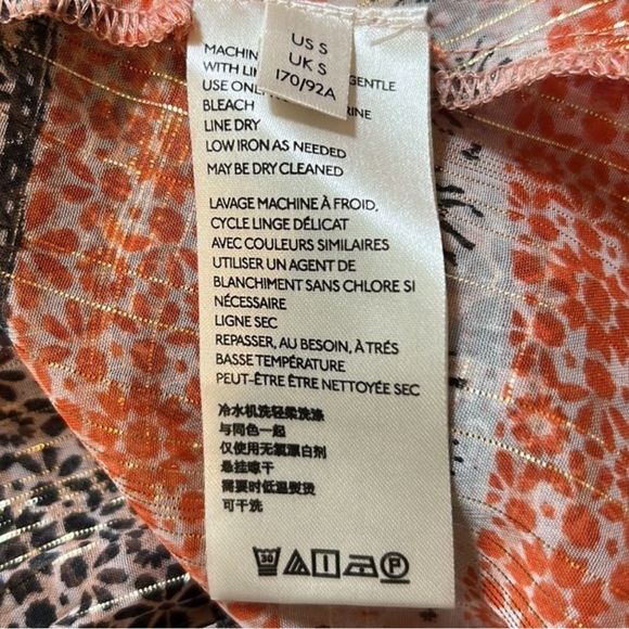 Free People VNeck Long Balloon Sleeve Blouse Printed metallic gold detail Small - Picture 8 of 9